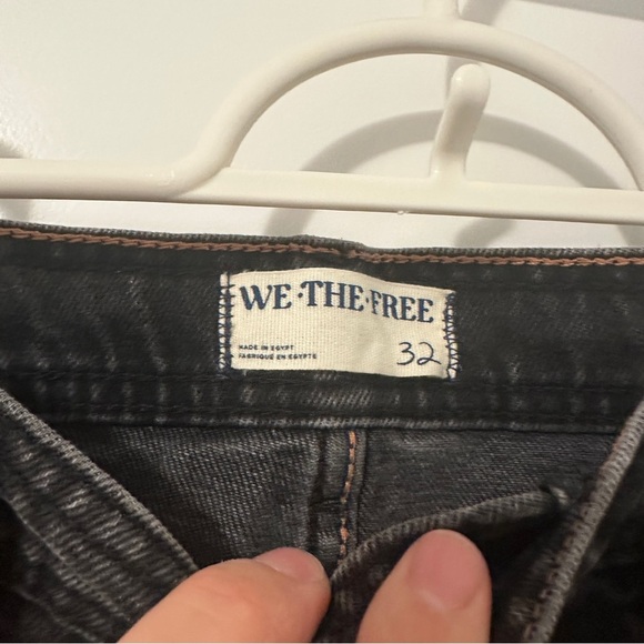 Free People We The Free Xena Slim Straight Jeans in Dark Night Size 32 Women’s - Picture 8 of 16